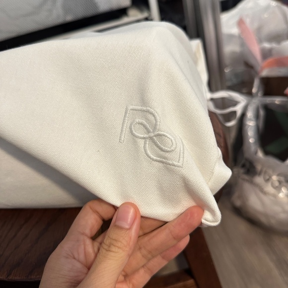 reformation vittoria clutch in almond leather - Picture 8 of 8